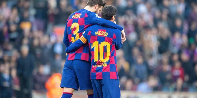 Pique và Messi – Đồng đội “trên giấy”